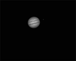 Jupiter réalisé avec une PL1-m et un filtre L(webcam).